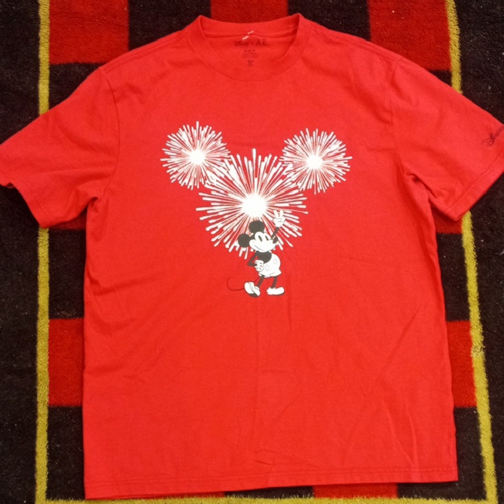 Disney X American Eagle Shirt (M)